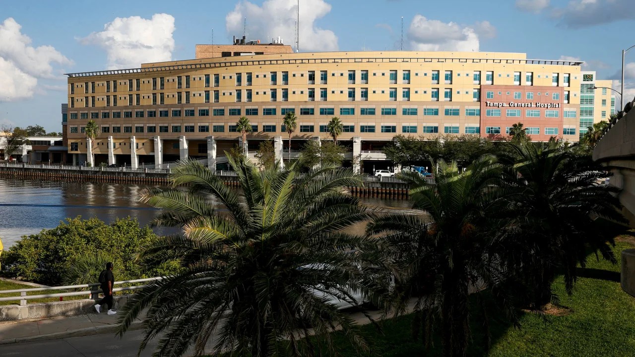 hospital tampa
