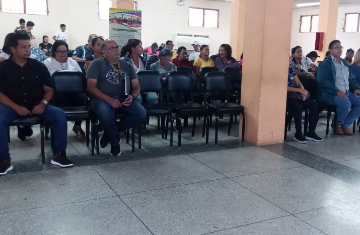 Conferencistas expusieron en la UPT Paria derechos de Venezuela sobre el territorio Esequibo