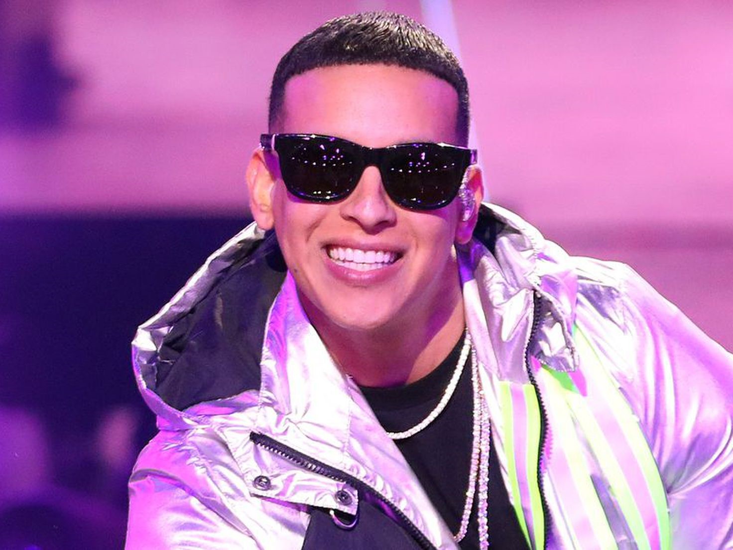 Hotel español debe pagar a Daddy Yankee casi un millón de dólares por robo de joyas