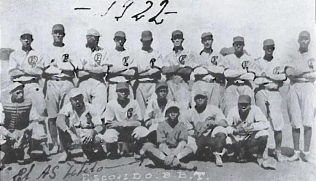 Leones cumplen este sábado 103 años de historia 1 Leones cumplen este sábado 103 años de historia