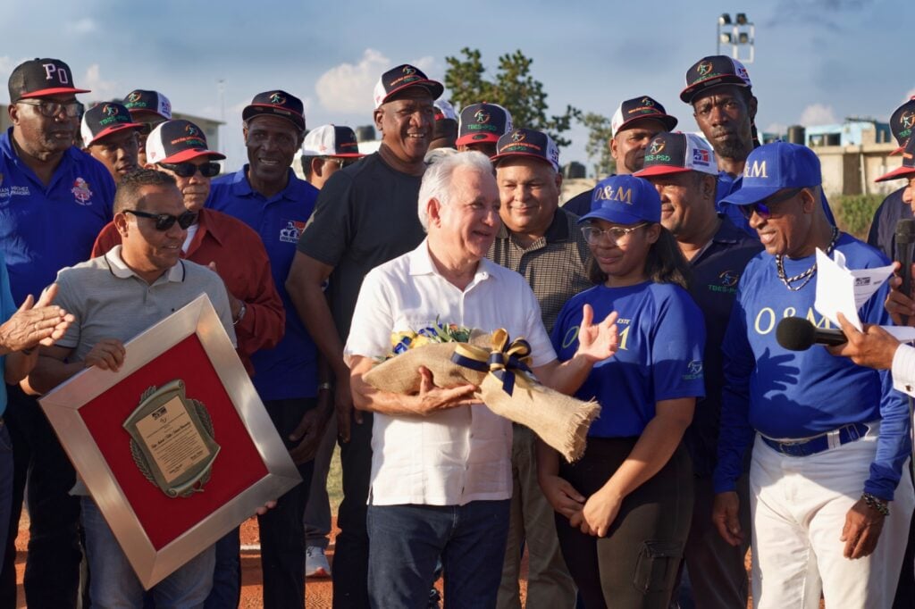 Abeprosado inaugura torneo de béisbol superior 3 820a98e7 a6ba 4871 9268 492e4c463477