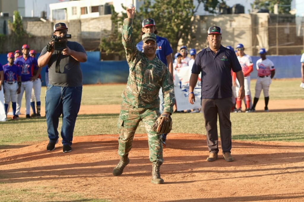 Abeprosado inaugura torneo de béisbol superior 1 4eba7423 6da1 4f4f 95d9 b0ae624021e3
