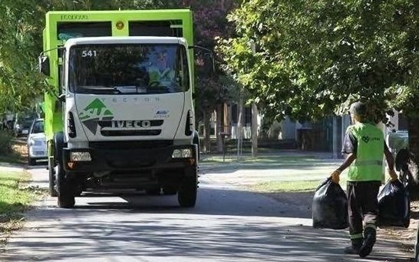 Transporte, estacionamiento, basura y más: cómo funcionará La Plata este finde extra largo