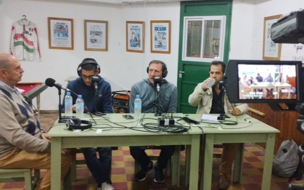 El Equipo Deportivo de La Redonda, en vivo desde el Centro de Fomento Villa Elvira