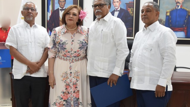 Guillermo a Omar: No me avergüenzo de Luis Abinader