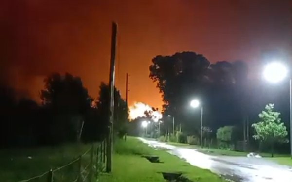VIDEO. Un voraz incendio se produjo en la zona de Ignacio Correas