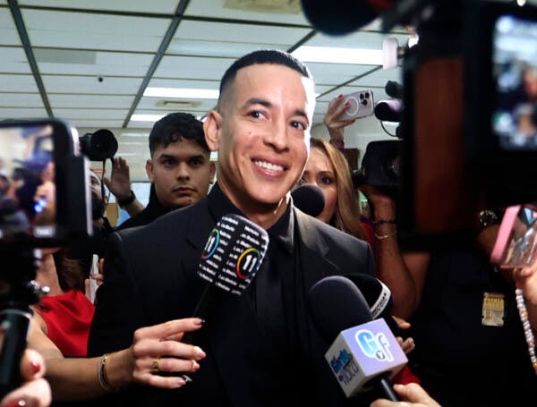 Daddy Yankee y las hermanas González acordaron la semana pasada que el artista se convertiría en "el único oficial y representante" de las dos corporaciones.