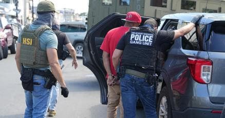 Por orden de Trump: Redada en comunidad dominicana de Puerto Rico