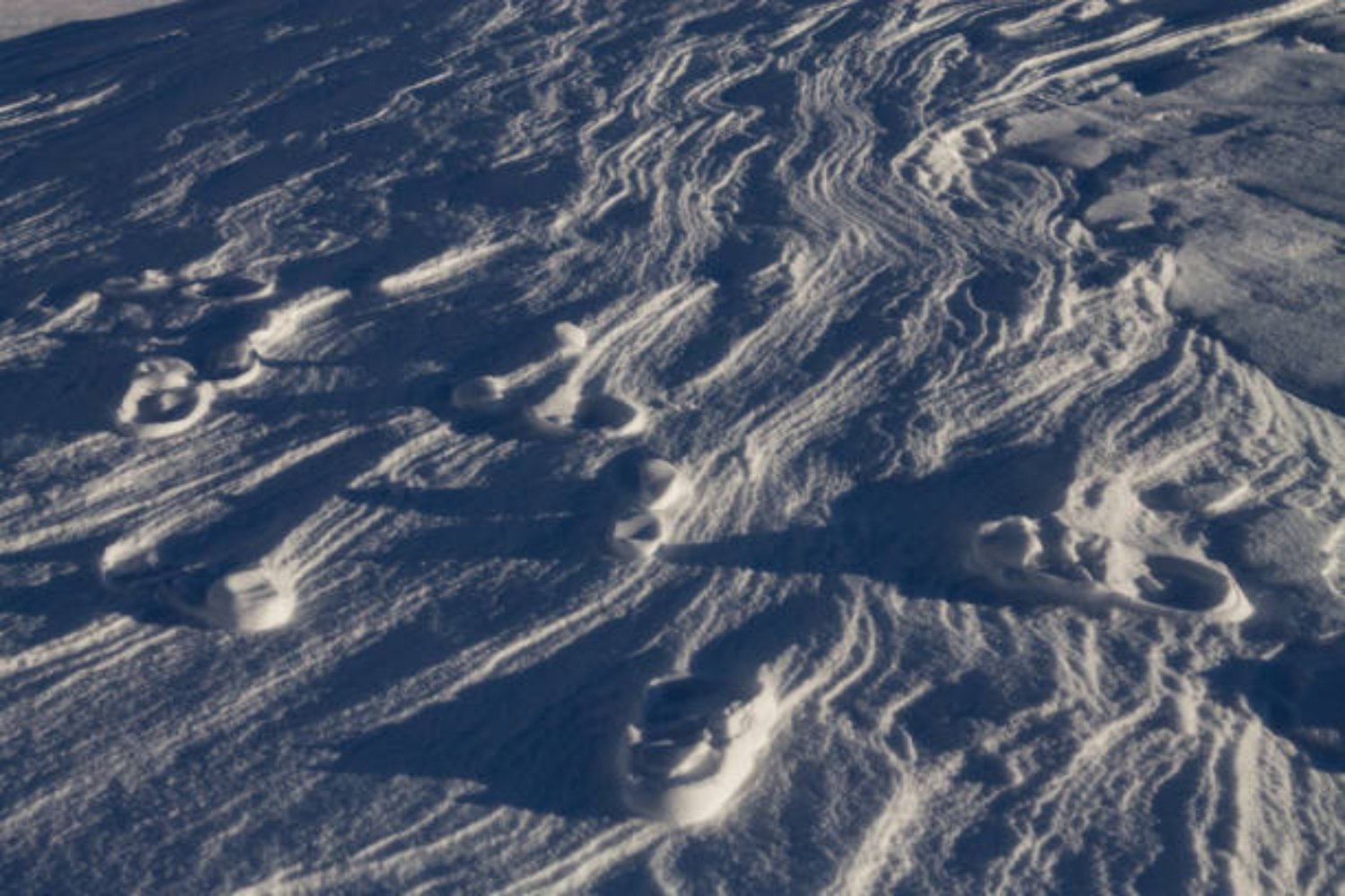 ¿Vida pasada en Marte bajo el hielo? Los descubrimientos que podrían cambiar nuestra visión del universo