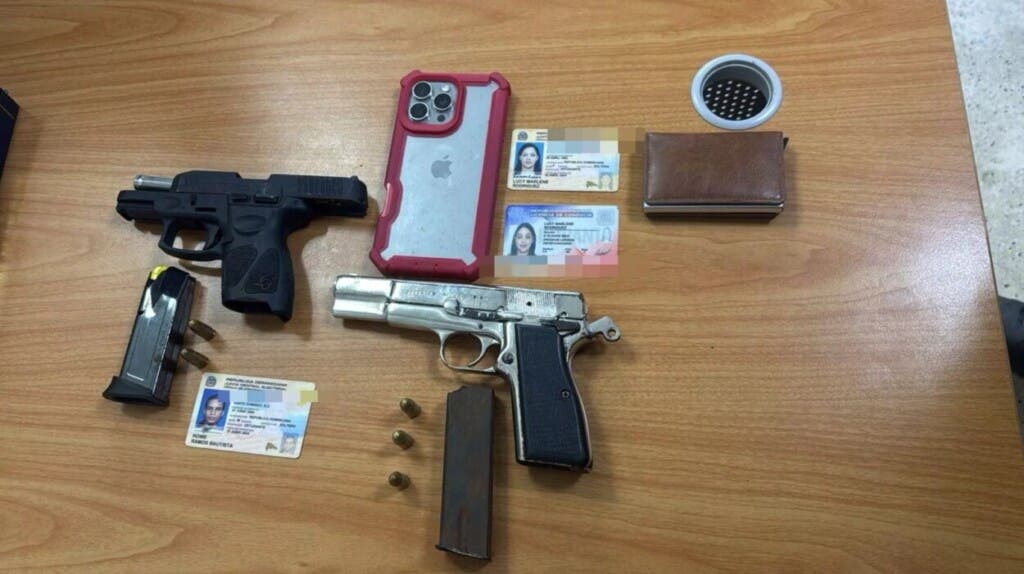 Parte de la pertencias de Fernan Junior Félix García, alias “Magu 30”.